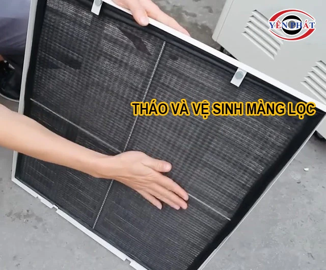 vệ sinh màng lọc bụi