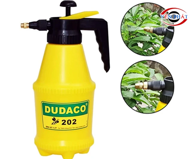 Chế bình bọt tuyết từ bình tưới
