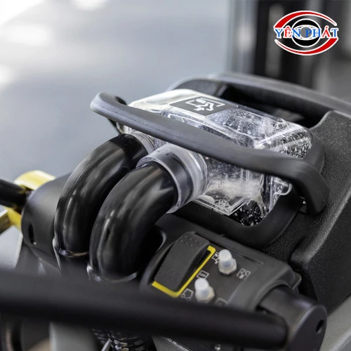 Máy giặt thảm Karcher BRC 30/15 C 5