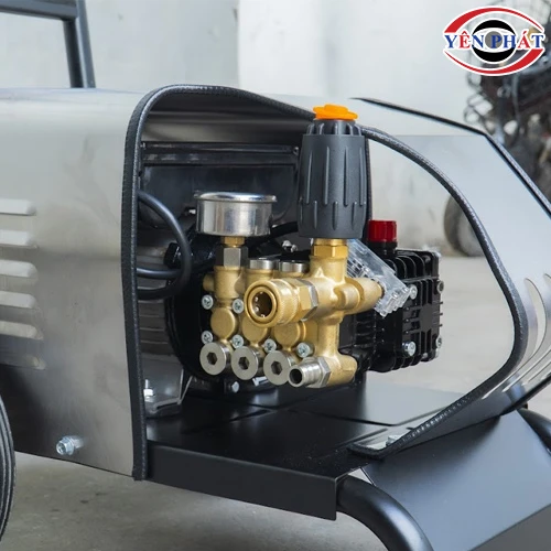 Máy rửa xe Kungfu KF 2.2kw 6