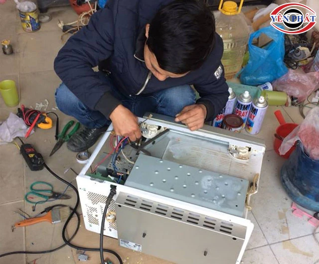 sửa chữa máy hút ẩm tại Hà Nội