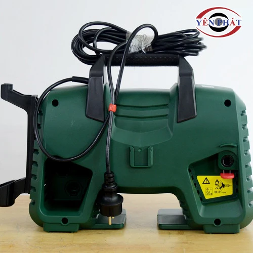 Máy rửa xe Bosch AQT 110 3