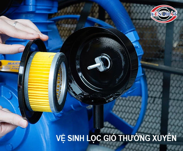 vệ sinh lọc gió thường xuyên