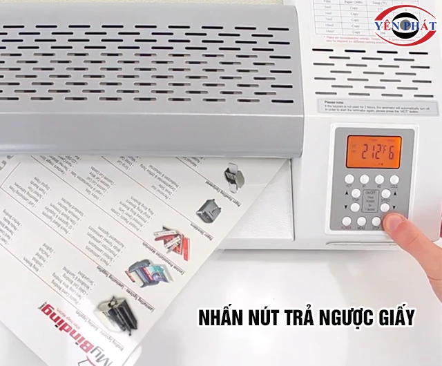 Nhất nút trả ngược để chữa máy ép plastic bị kẹt giấy