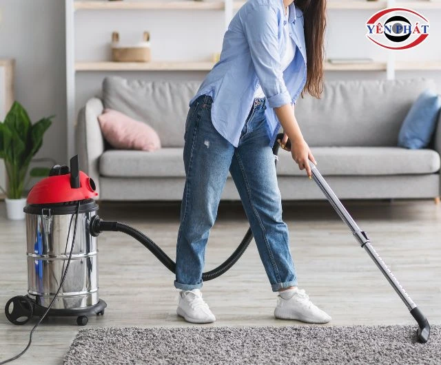 Máy hút bụi 1400W dành cho ai