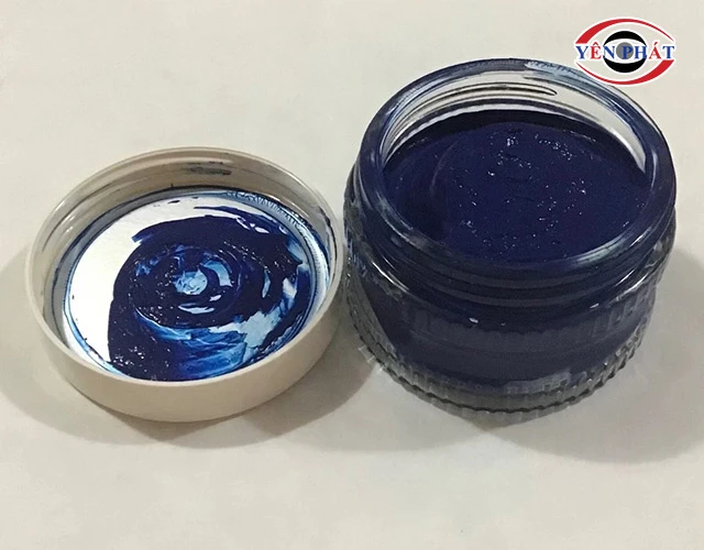 xi đánh giày màu xanh Aromax