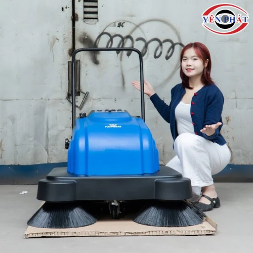 Xe quét rác đẩy tay mini chạy ắc quy Kumisai KMS-690 3