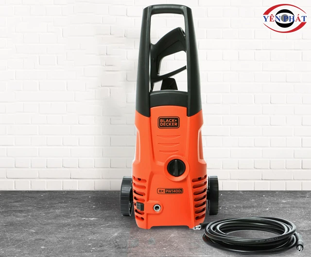 Máy rửa xe Black Decker PW1400S
