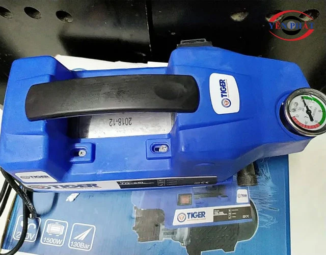 máy rửa xe Tiger có thể phun rửa ở phạm vi rộng