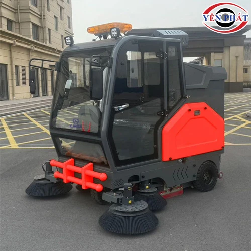 Xe quét rác ngồi lái Kumisai KMS-S240 5