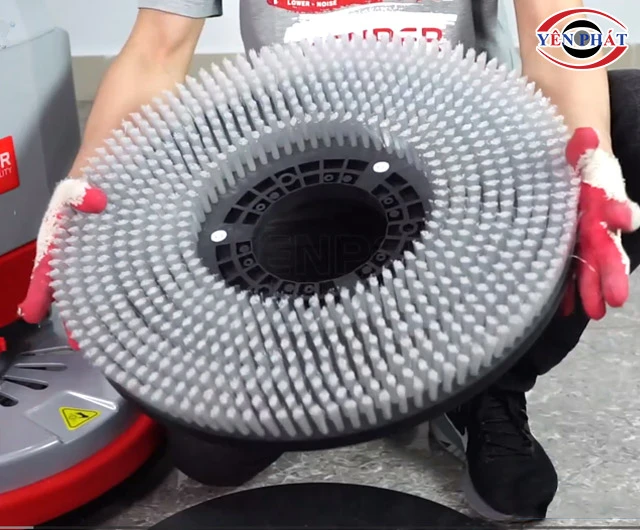 Bàn chải máy chà sàn Kenper S520B