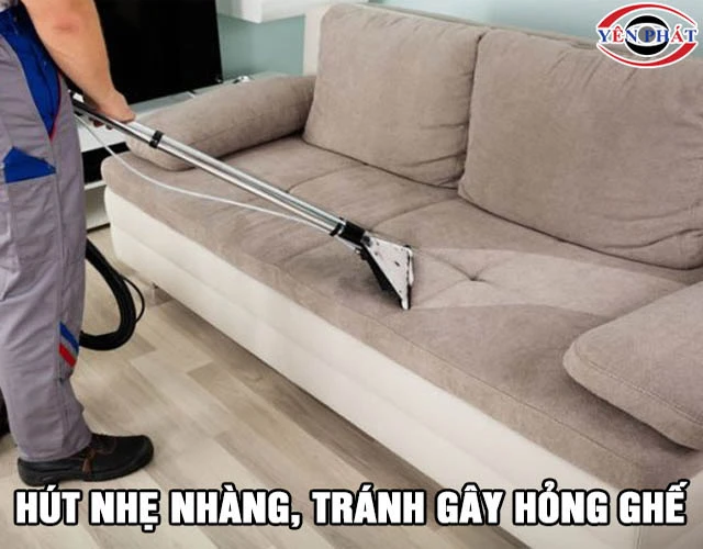 lưu ý vệ sinh ghế sofa bằng máy hút bụi