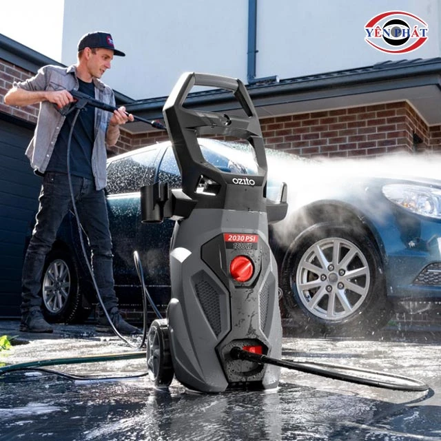 máy rửa xe Ozito
