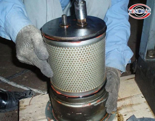  Lỗi lọc máy nén khí bị tắc (Lọc gió, lọc dầu, lọc tách dầu)