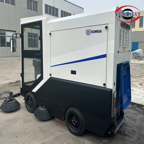 Xe quét rác ngồi lái Kumisai KMS - 240L 5