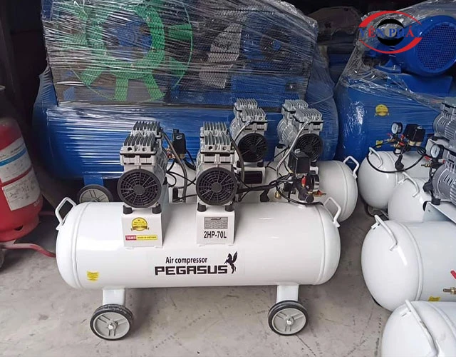giao diện máy nén hơi không dầu Pegasus TM- OF750x2- 70L