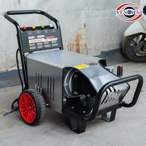 Máy rửa xe cao áp DQC - TECH 20M32-5.5T4 4