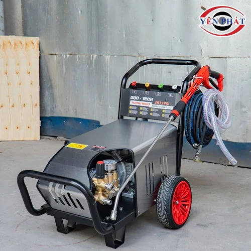 Máy rửa xe cao áp DQC - TECH 20M36-7.5T4 3