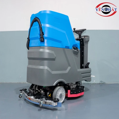 Máy chà sàn ngồi lái Kumisai KMS 85B 4